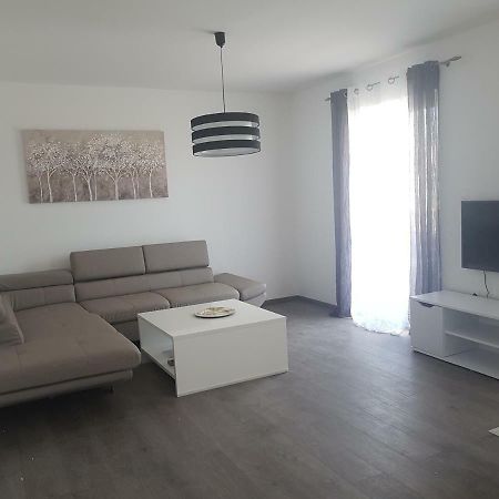 Apartments M&E Mokošica エクステリア 写真