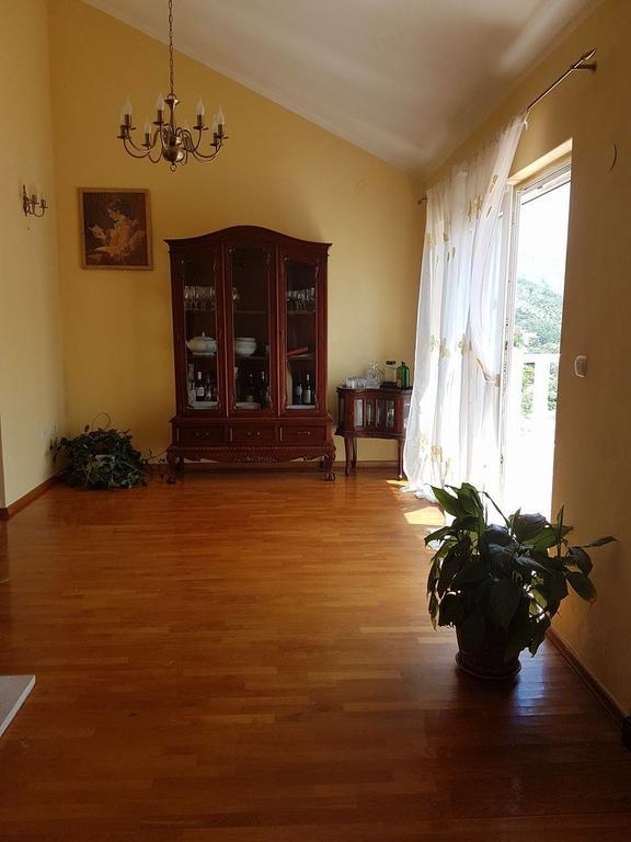 Apartments M&E Mokošica エクステリア 写真