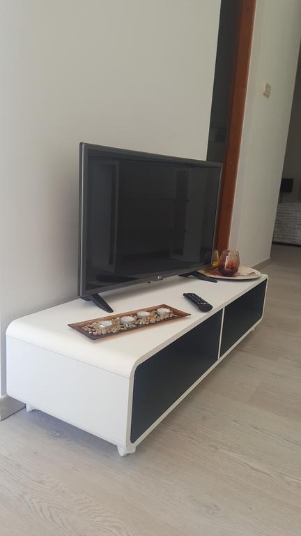 Apartments M&E Mokošica エクステリア 写真