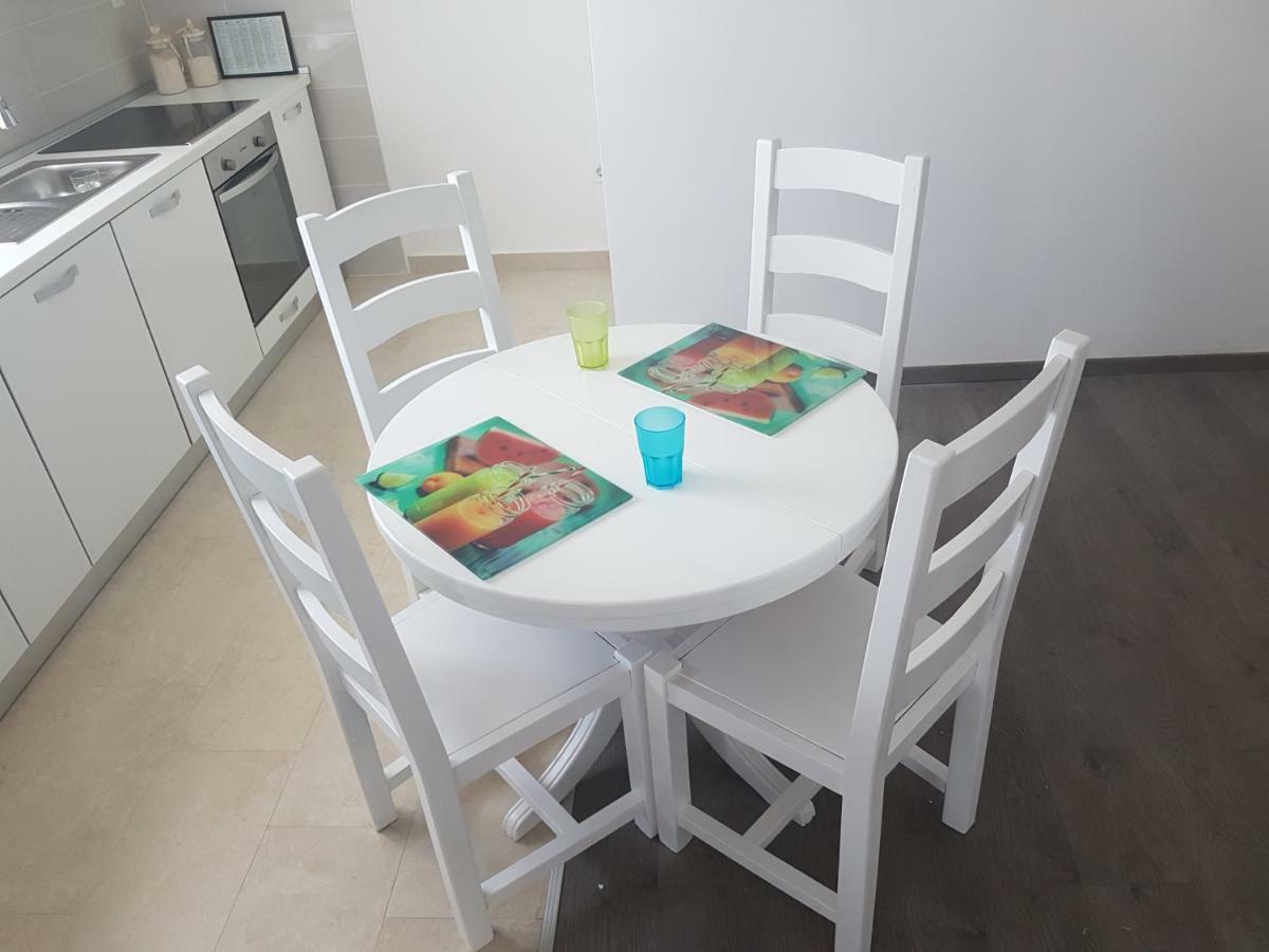 Apartments M&E Mokošica エクステリア 写真