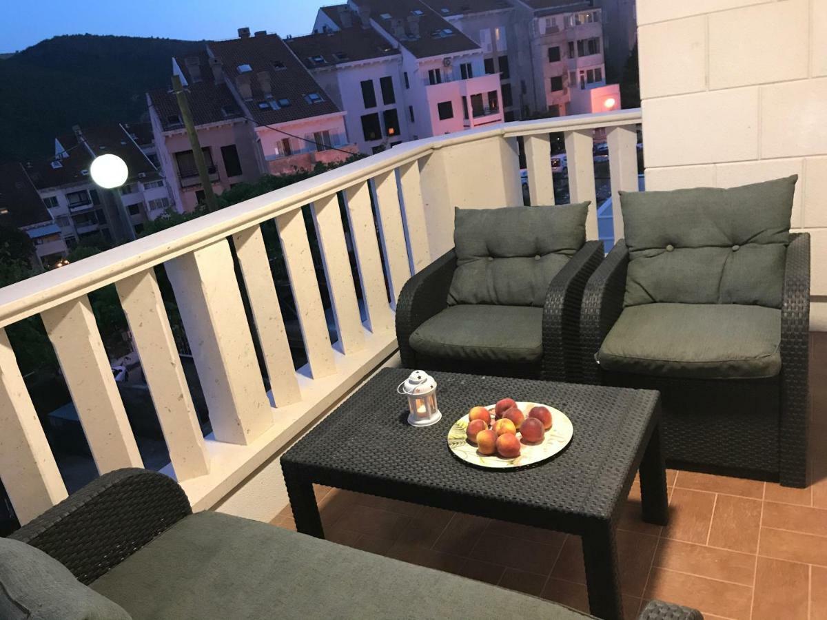 Apartments M&E Mokošica エクステリア 写真
