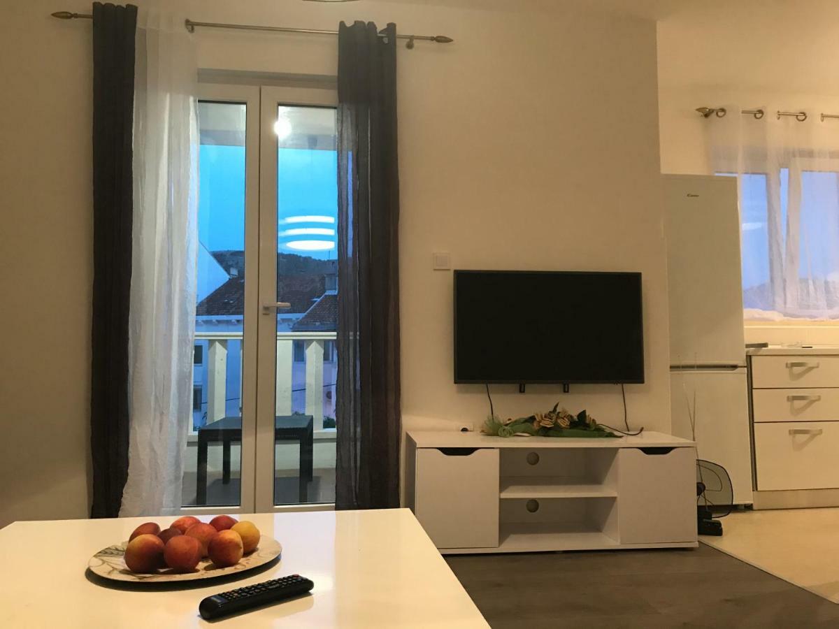 Apartments M&E Mokošica エクステリア 写真